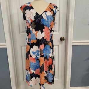 Elegant Floral V-Neck Midi Dress - Black and Multicolor